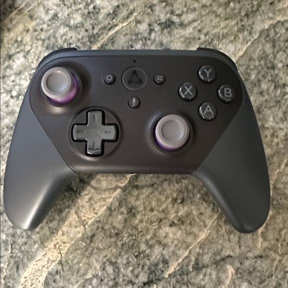 Amazon Luna controller - Picture 2 of 2